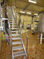  - Escalier droit cuverie inox